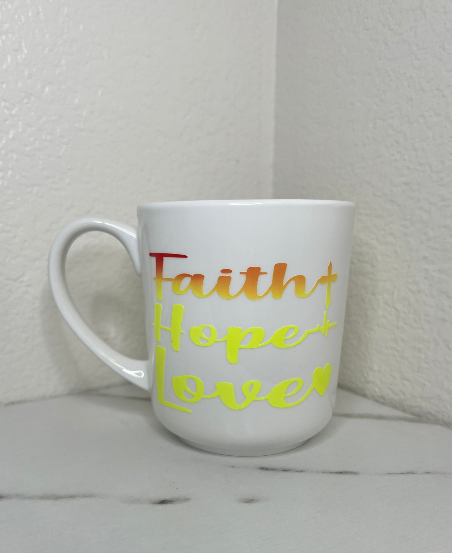 16 oz. "Faith Hope Love" Hot Color Changing Mug