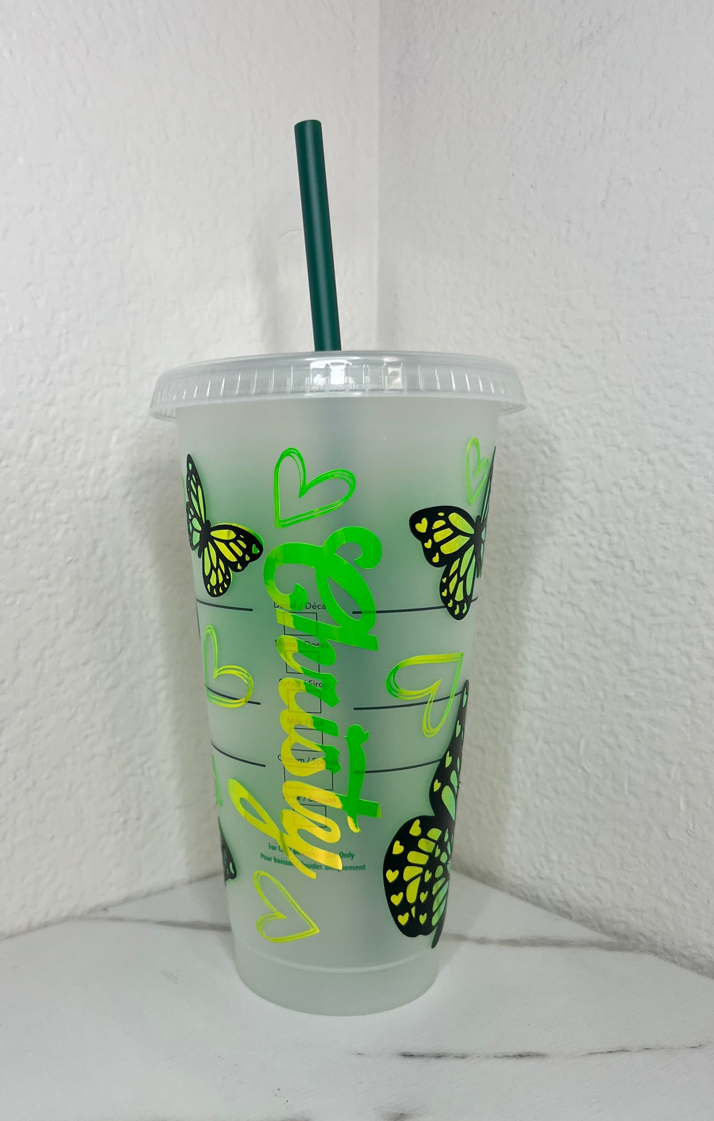 24 oz. Yellow Holographic Butterflies With Hearts Plastic Cup Set