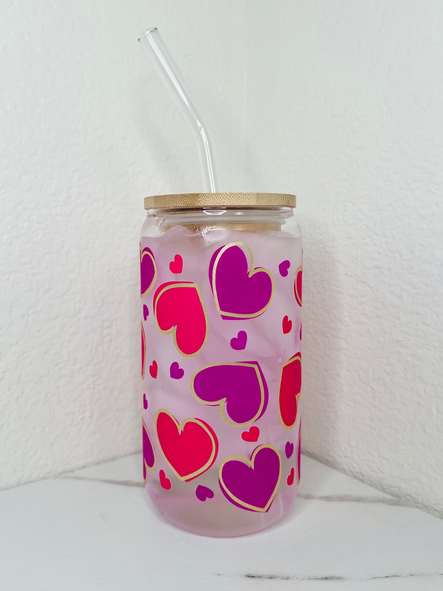 16 oz. Cold Color Changing Hearts With Gold Outline Glass Cup Set